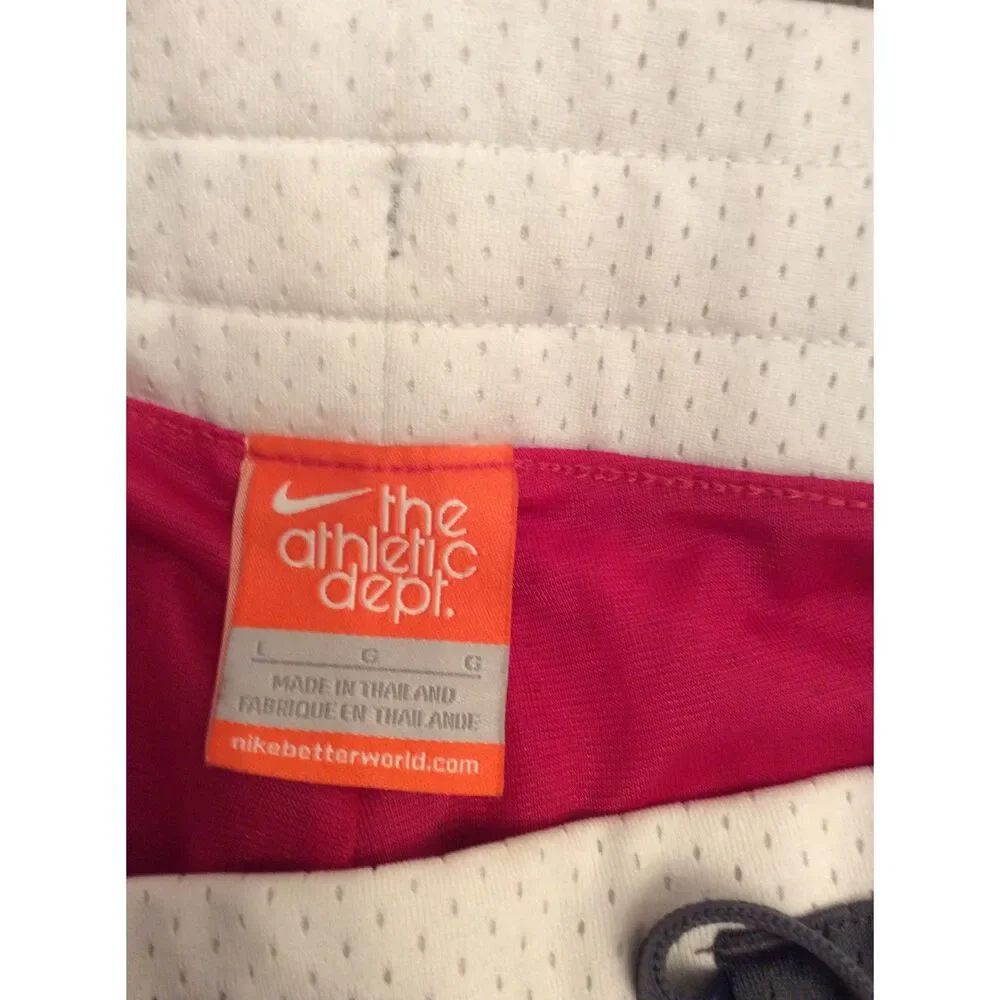 Vintage Nike Large L Pink White Women's shorts embroidered logo
